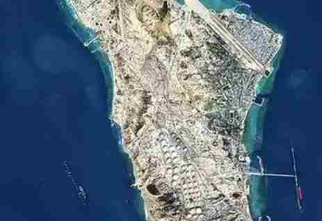 特朗普宣布对伊朗石油出口枢纽哈尔克岛发动空袭