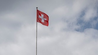 瑞士拒绝两架美军机飞越领空