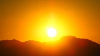 “超强厄尔尼诺将致最热年”是真是假？专家回应