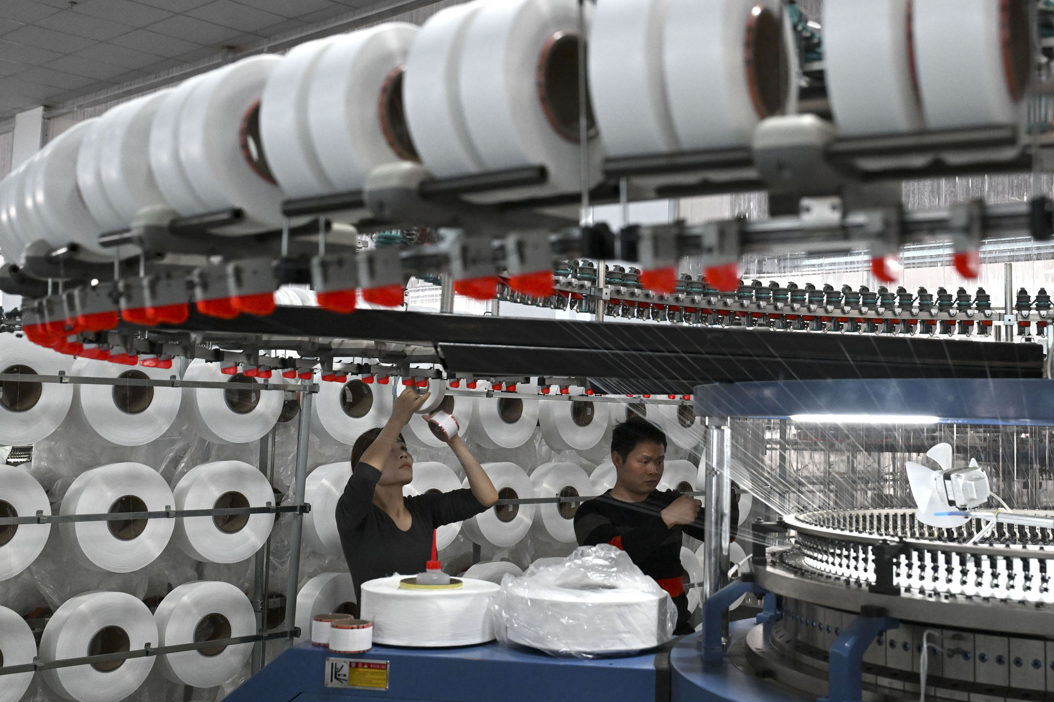 纺织服装产业转型升级助力县域经济发展