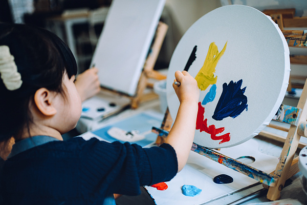 我国全面开展儿童友好建设 覆盖运动、游乐、休憩等