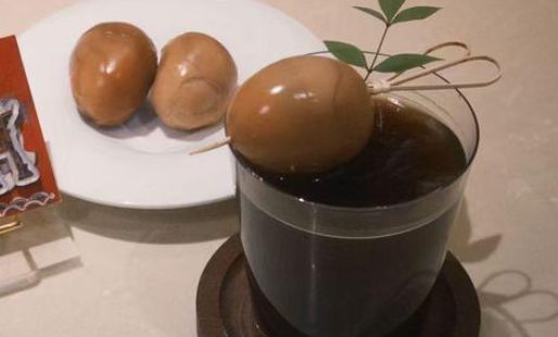 咖啡店推出“童子尿蛋咖啡” 店家称周末一天卖了上百杯