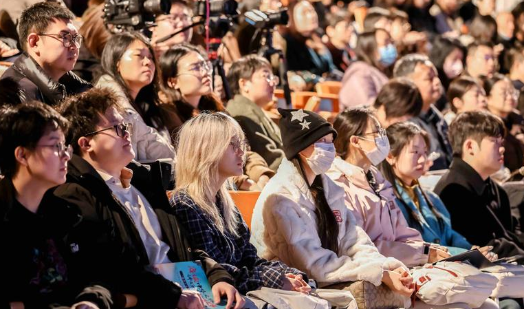 这场西周文明讲座太惊艳：西大校长现场主讲 数字科技再现历史 现场沉浸式演绎感人至深