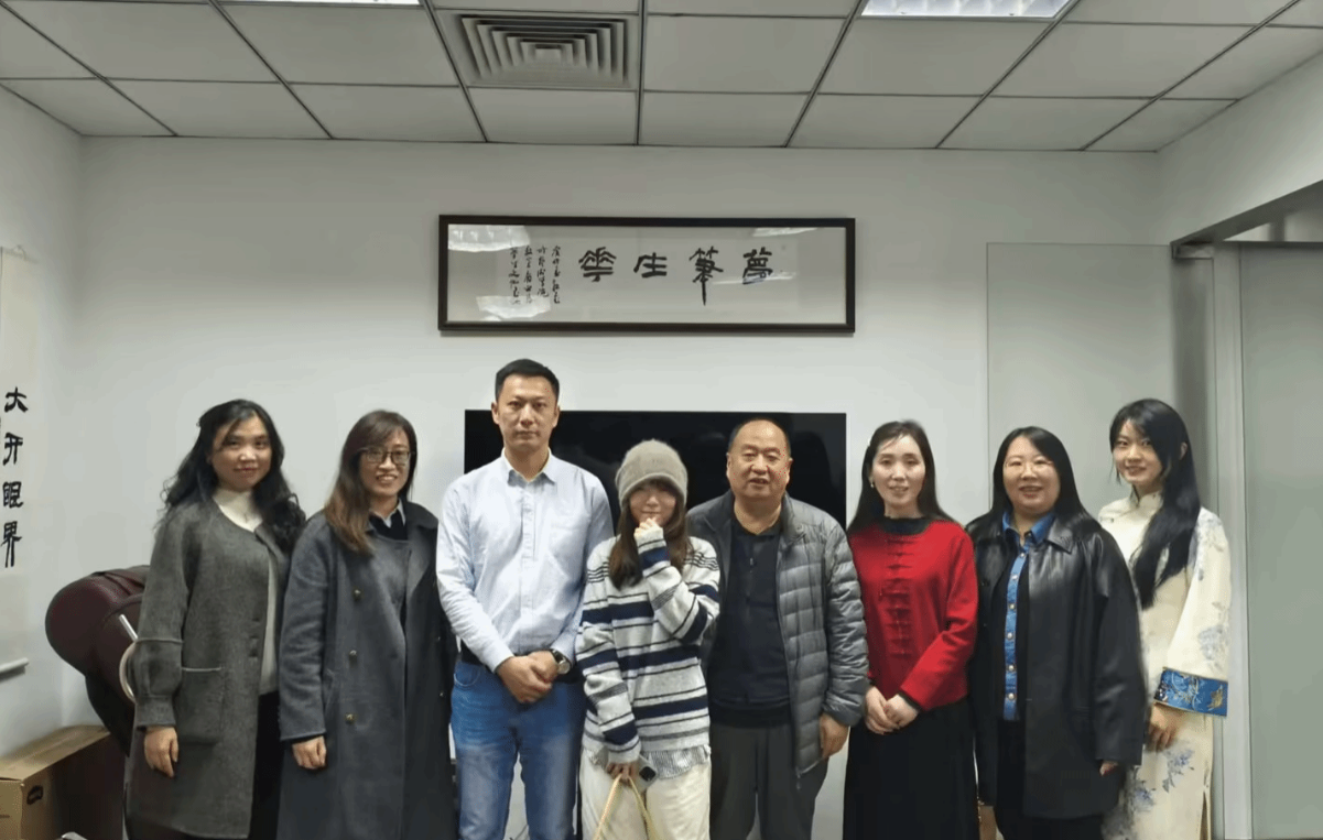 HhQ5l1HFjaAr7oyZ.png image.png