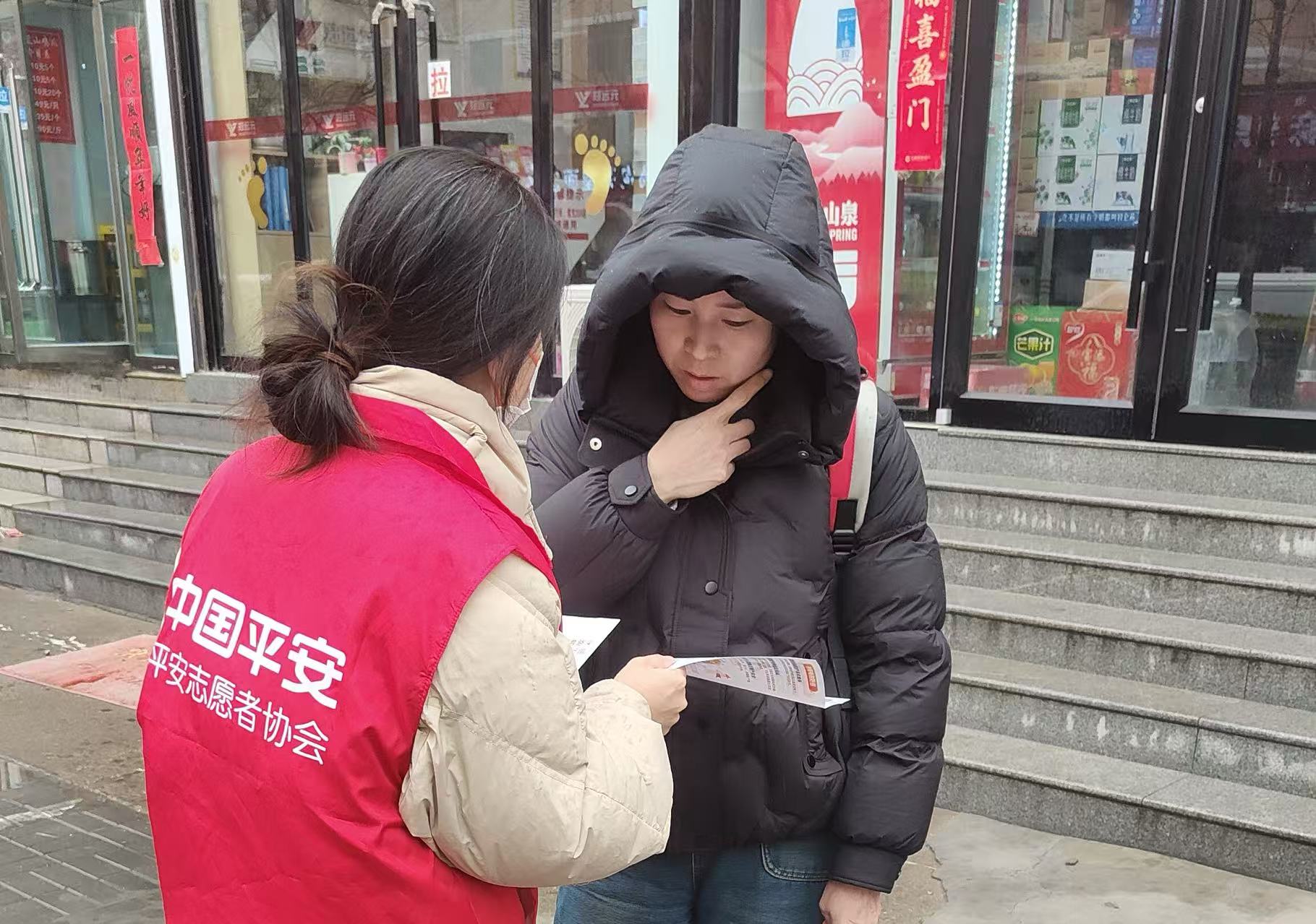 EVcxlkj2j4IwM5ys.jpg 4.jpg