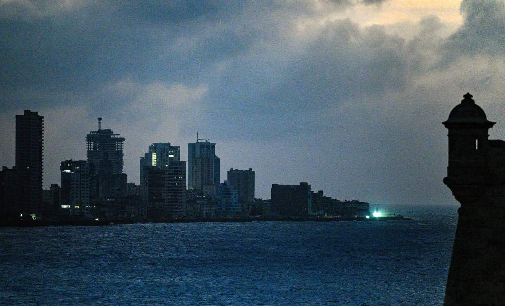 图说｜古巴“至暗时刻”：能源封锁、医疗危机与社会困局