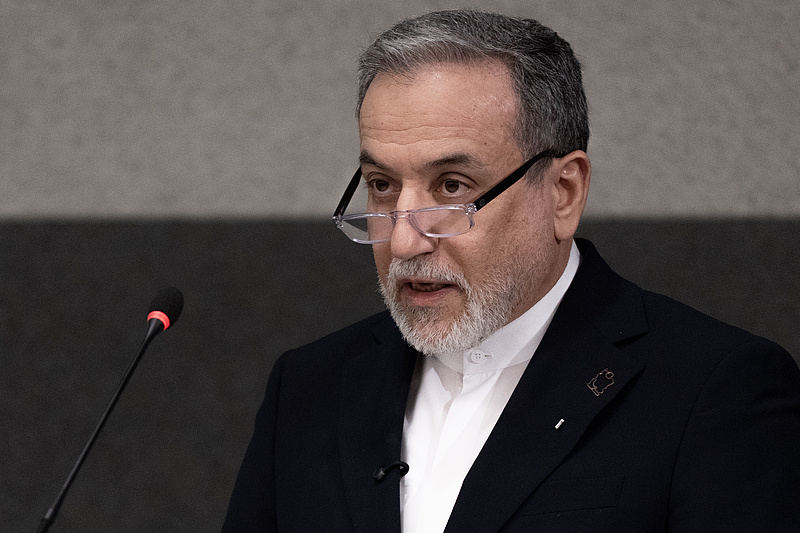 伊朗外长：伊朗经调解方与美“交流信息” 没有谈判