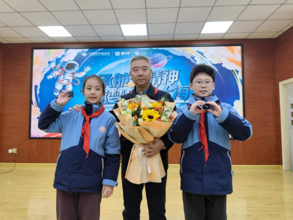 63sr6fknodq6ugym.png image.png