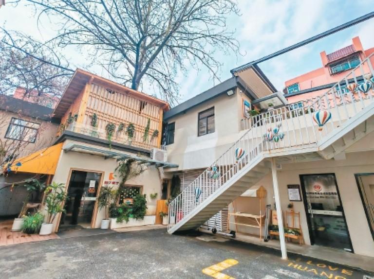 一址多业+专业运营  能否让社区养老助餐“走得更远”