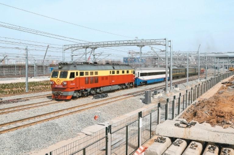 西十高铁全线进入联调联试阶段 开通后实现1小时左右到达