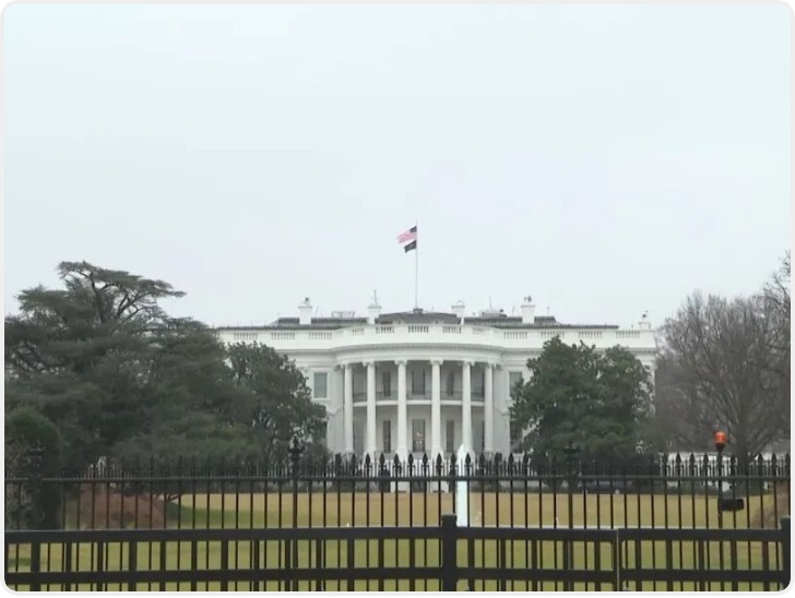 特朗普威胁摧毁伊朗石油设施 国际油价应声大涨