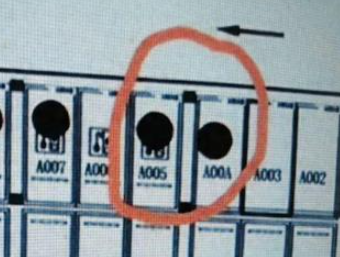 买相邻车位后发现中间有堵厚墙 业主退款遭拒起诉开发商