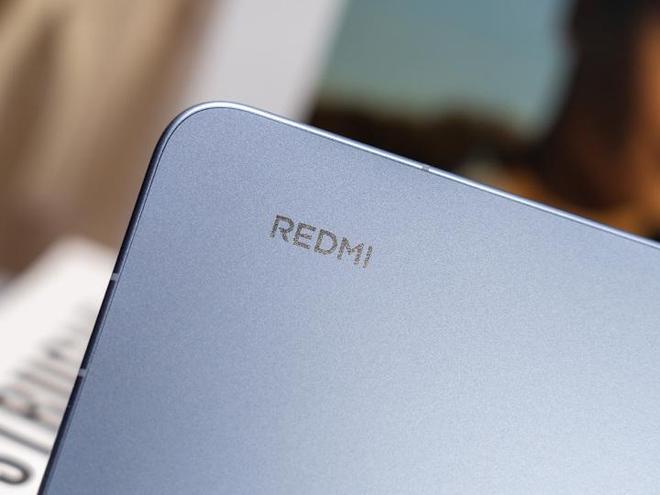 REDMI K90至尊版入网 四月推出配主动式风扇