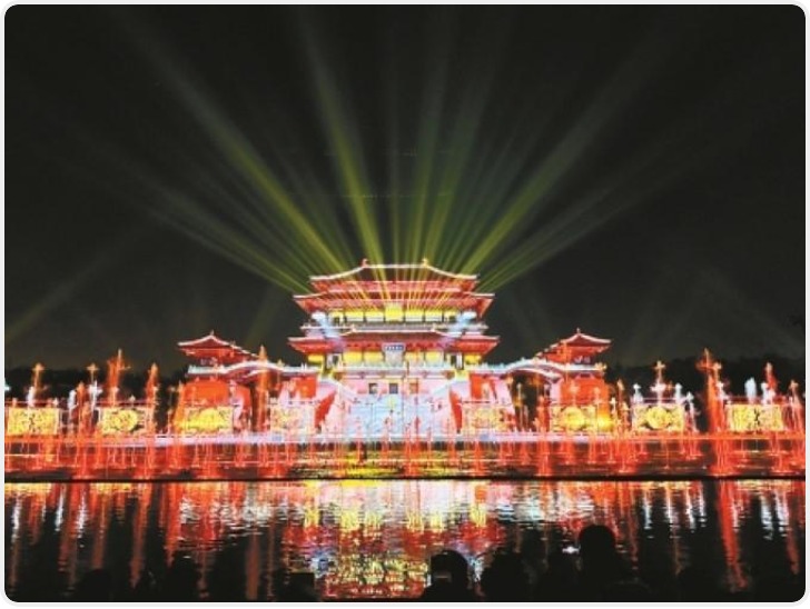 水舞光影秀再启盛唐文化之旅 大唐芙蓉园《大唐追梦》焕新归来