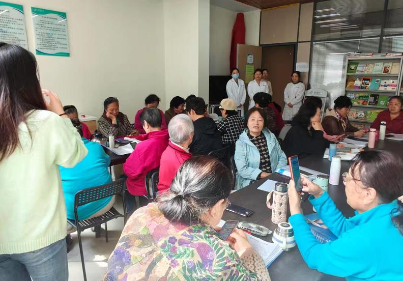 108坊故事|引导辖区老年居民走出家门 成为社区治理的“观察者”与“评价者”