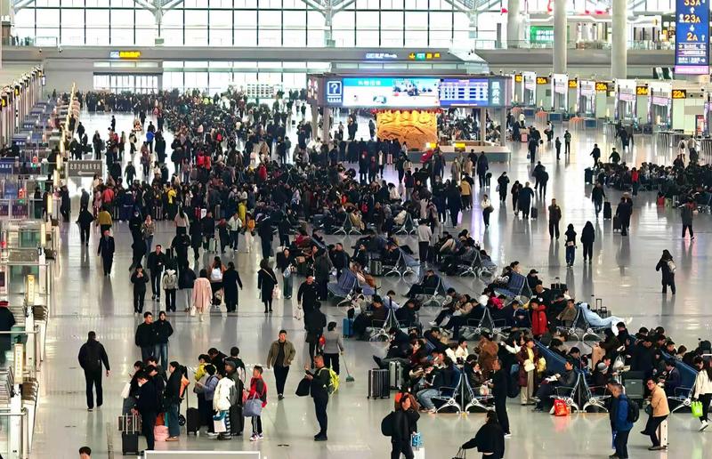 加开旅客列车60对 陕西铁路2026年清明假期预计发送旅客292.8万人次