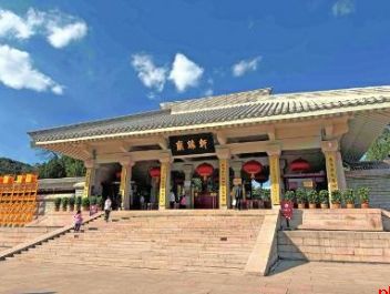 正是我们攻坚克难 开拓进取的不竭精神动力