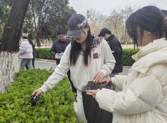 fBnJUo9fKhkPiMSW.png image.png