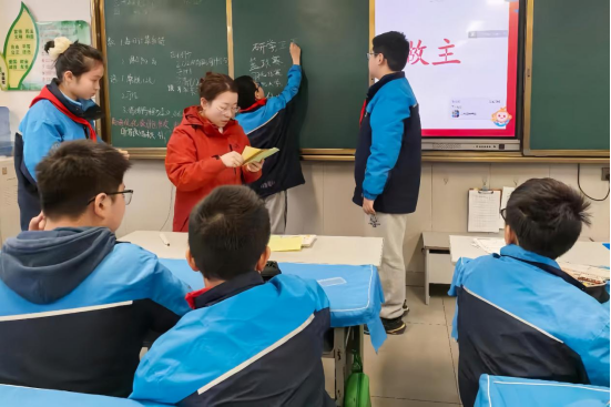 uCia6ueHVMw0dlwD.png image.png