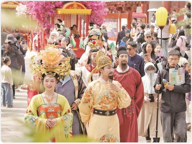 华清宫国风春游引八方来客