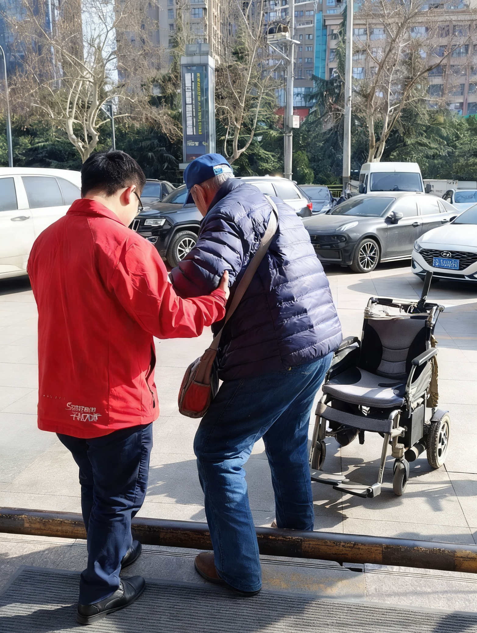 Cb94GWIqZr0OCXVt.png 2.png