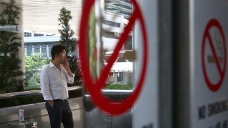 香港控烟再升级：电子烟携带不吸也违法 游客不豁免