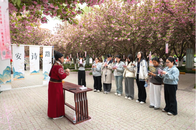 lnuGK9ADNzMEc8gB.png image.png