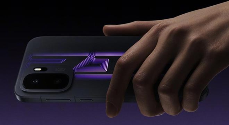 一加Ace 6至尊版「王牌觉醒」亮相