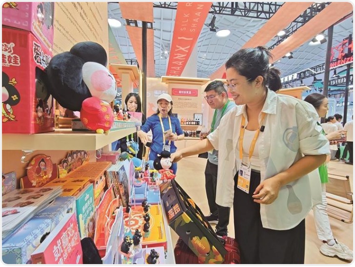 “软萌”+“硬核” 消博会陕西馆展现消费新趋势