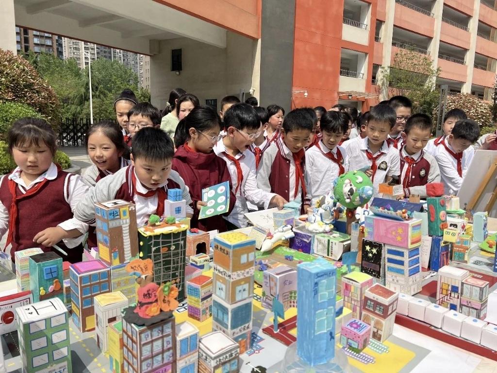 这场科技游园会趣味十足