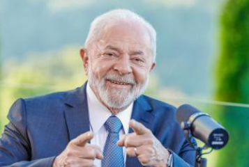 巴西总统卢拉：特朗普不是“世界皇帝”