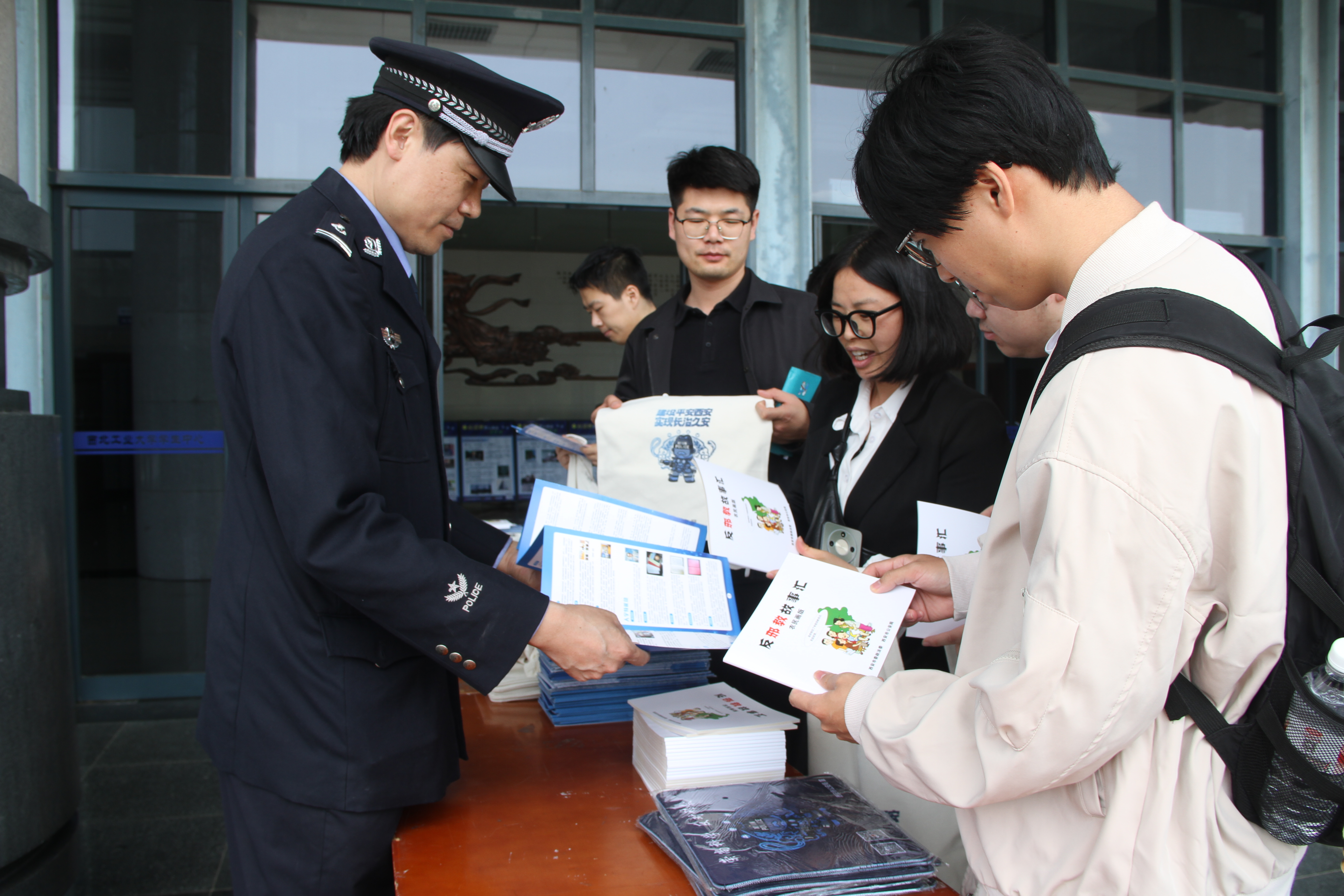 bwLSld7LMbpoDOmp.png 图片1.png
