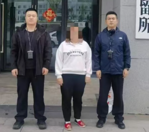 为给孩子改名 女子图省事购买伪造出生证明落户被行拘