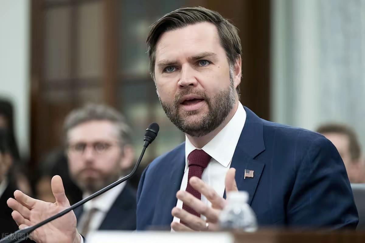 白宫官员称副总统万斯尚未启程前往伊斯兰堡