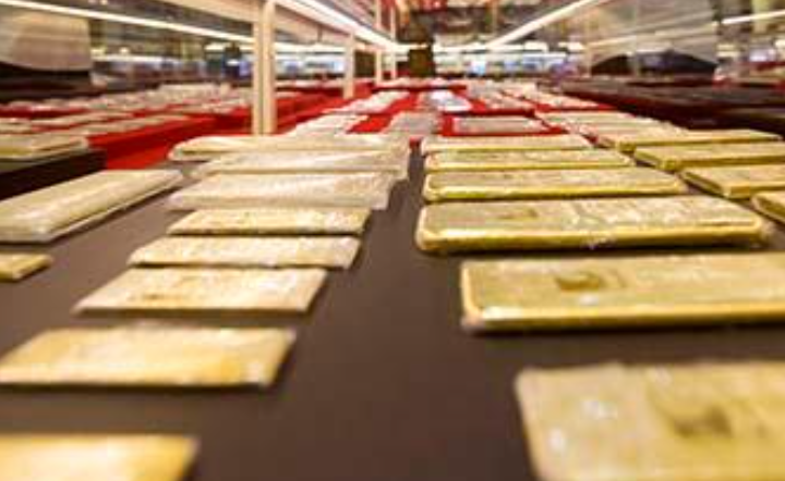 黄金涨跌两难 阶段性调整要到何时？现在还能上车吗？