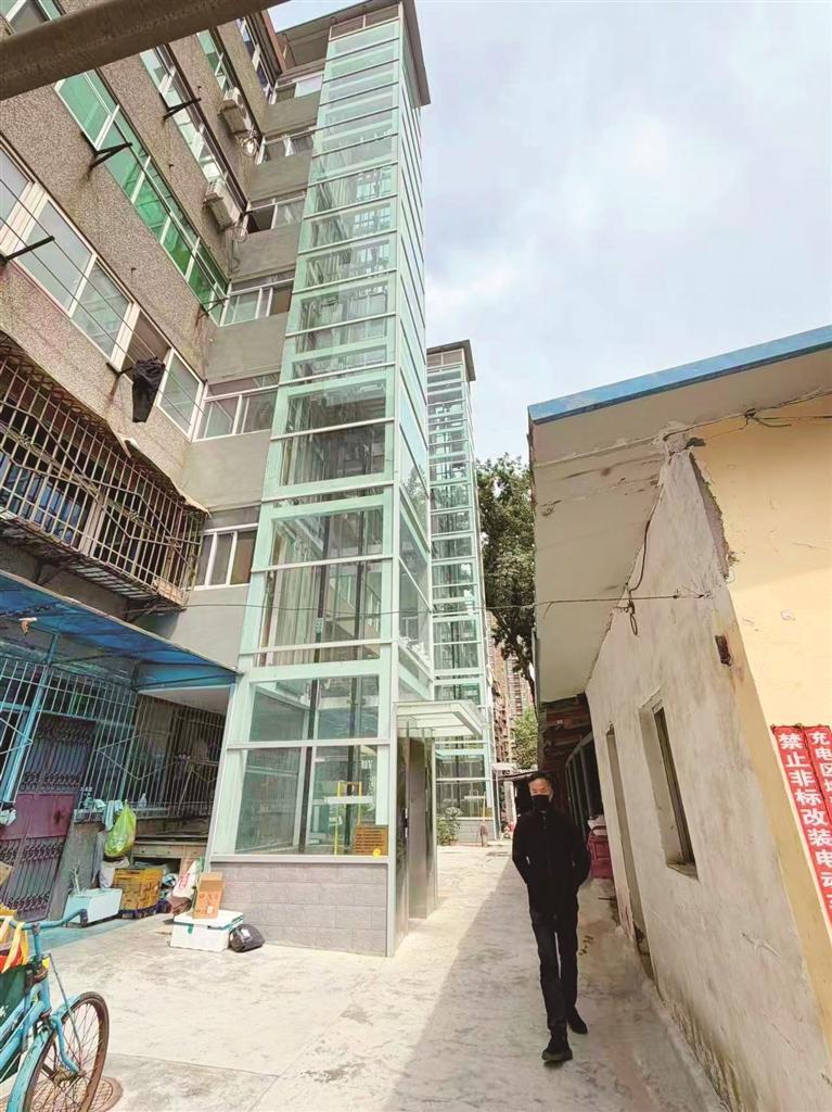 西安多个老旧小区加装电梯居民“一键直达”幸福生活