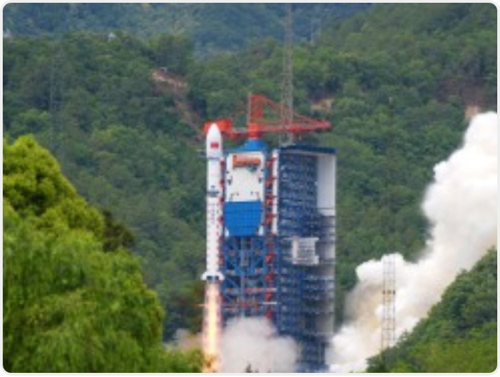 我国成功发射卫星互联网技术试验卫星