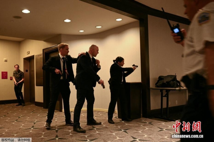 美国政府：白宫晚宴枪手意图刺杀特朗普