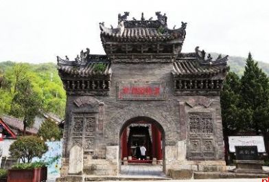 留坝紫柏山下访留侯