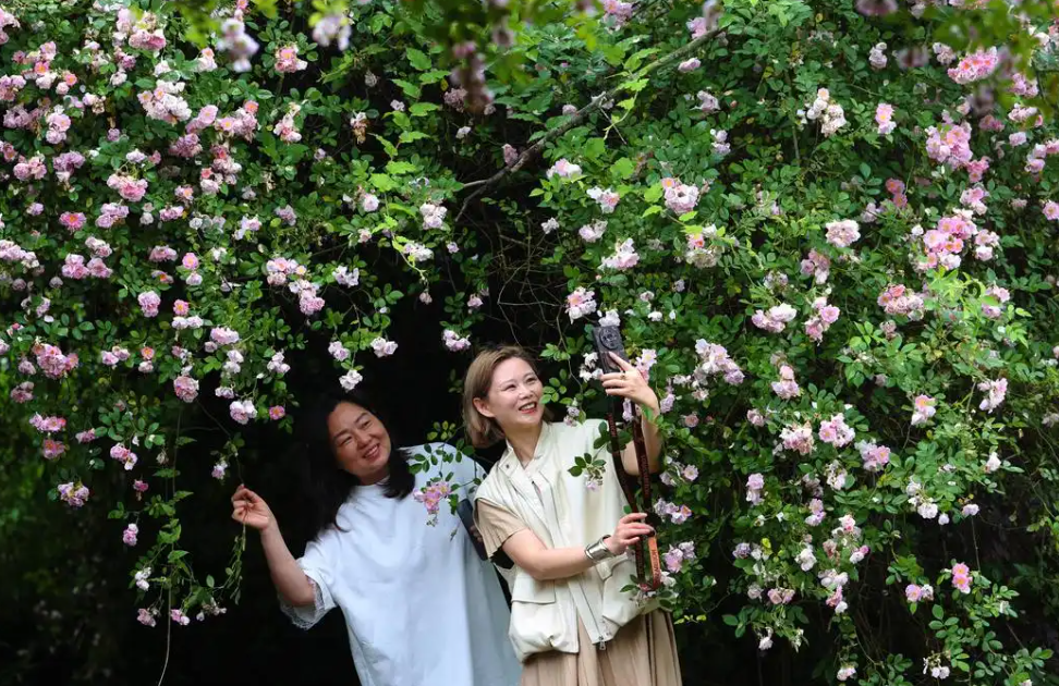 “五一”临近 旅游升温