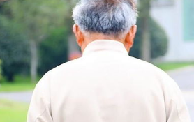 科学周刊|白发究竟从何而来？头发白了还能变黑吗？