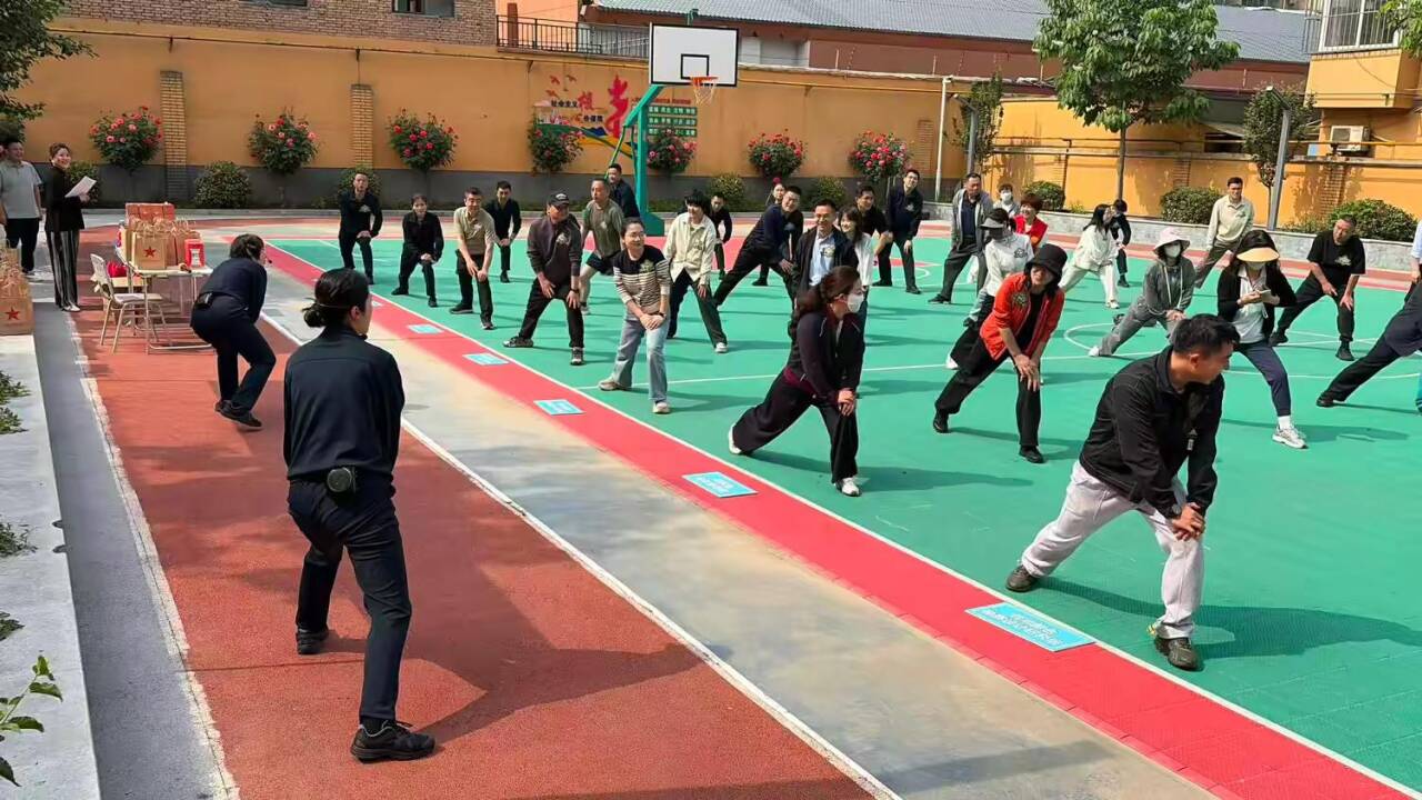 108坊故事丨活力满满 习武园社区举办健步走运动会