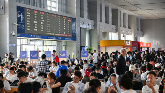 5月4日 全社会跨区域人员流动量29936.9万人次