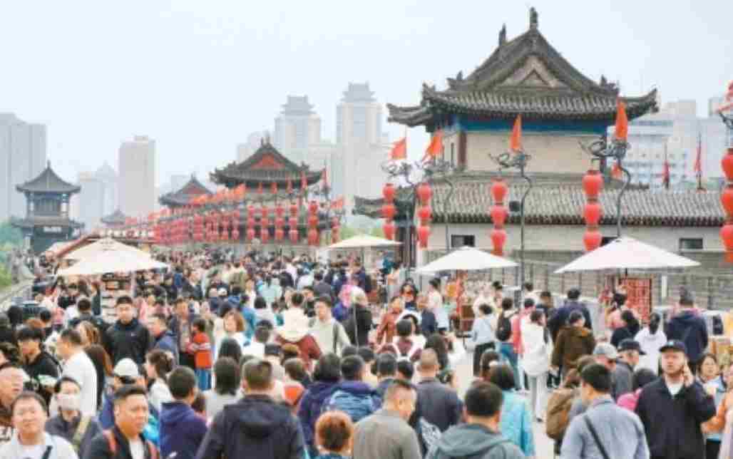 华商头条|“五一”假期西安文旅市场持续火热 旅游总花费128.05亿元