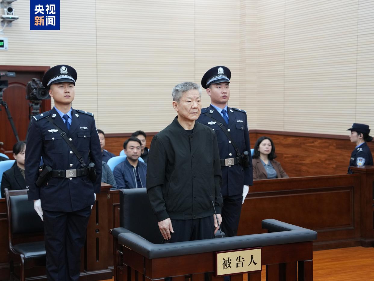 受贿1.89亿余元！重庆市委原常委陆克华一审被判死缓