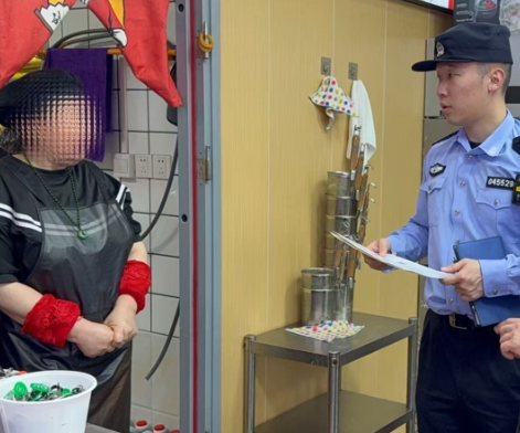 伪造营业执照、食品经营许可证 上海警方侦破一起餐饮证造假