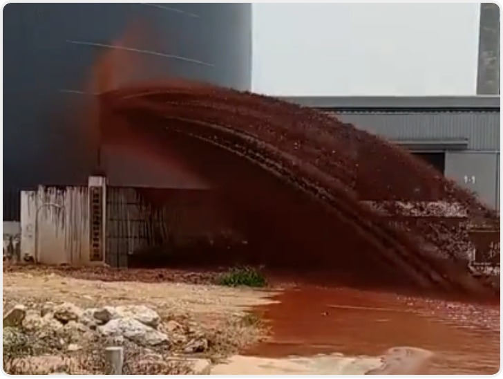 “企业蜜糖增效液储罐泄漏 大量棕褐色液体喷射而出” 当地通报