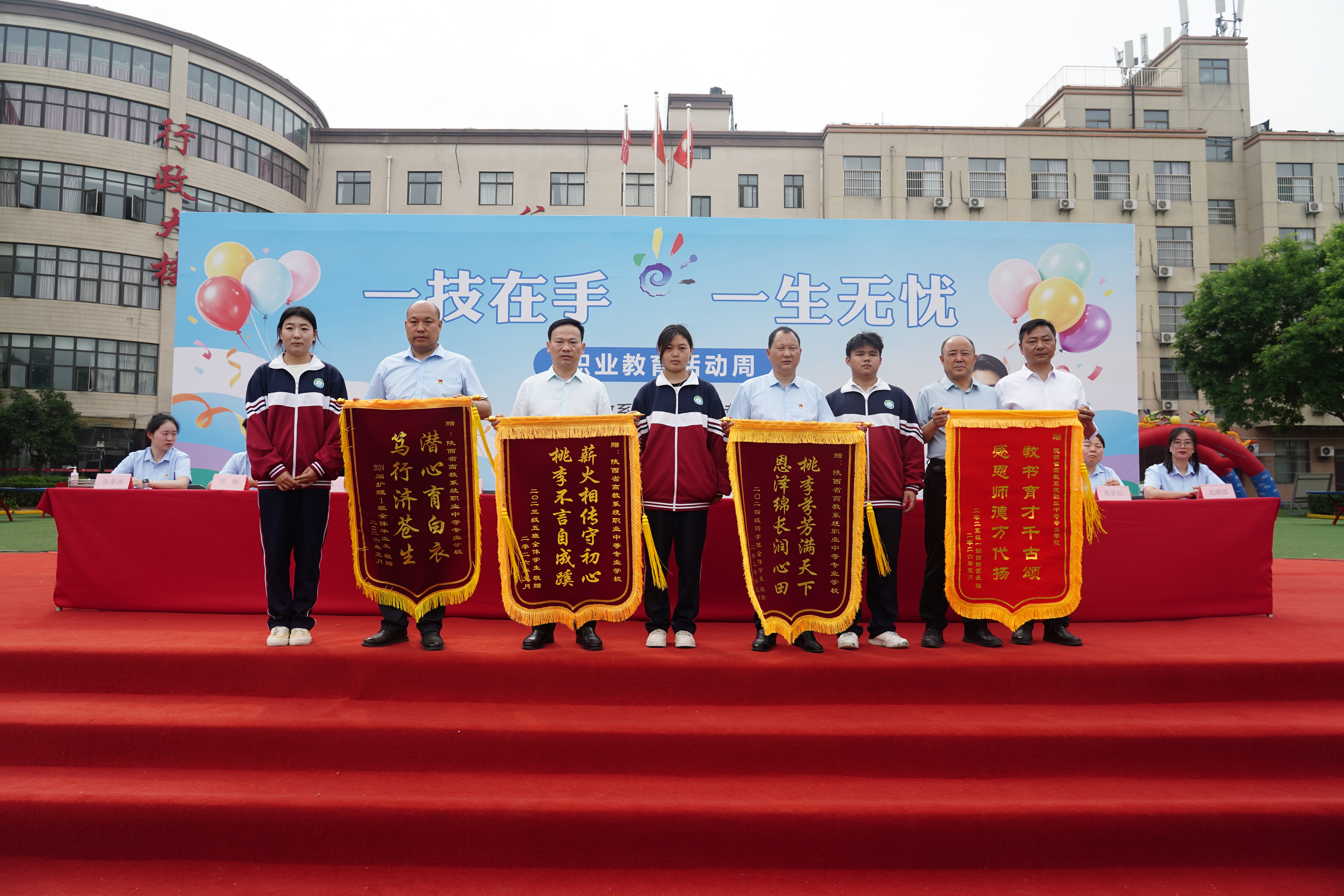 GMgM87BqiVdyYPs7.jpg 微信图片_20260512181939_38_4550.jpg