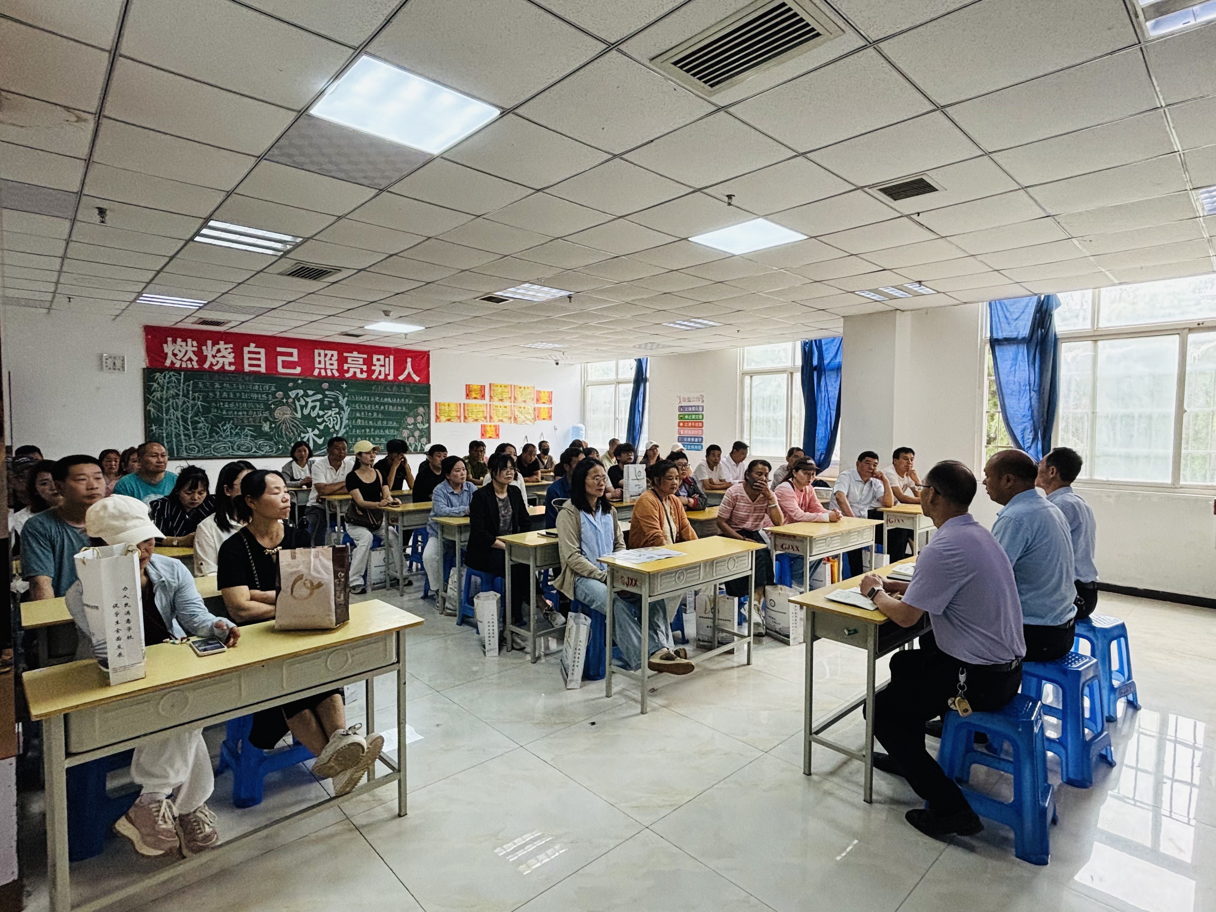 soa6wcQK3aopGPJ4.jpg 微信图片_20260512101004_11083_680.jpg
