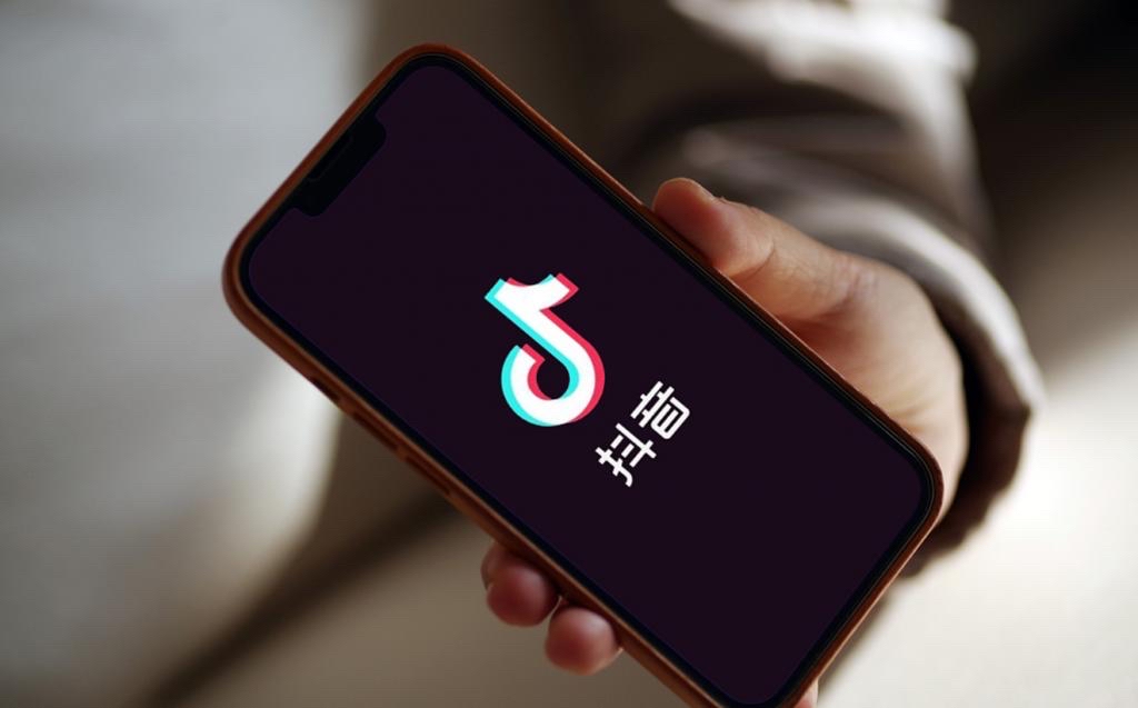 虚构、AI生成必须一目了然 中央网信办：平台发布短视频必选6类标签